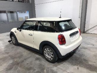 Voiture accidenté Mini One 1.2 2014/9