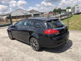 Opel Insignia 2.0 CDTI SPORT TOURER picture 3