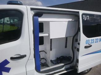 Opel Vivaro 1.6 DCI AMBULANCE picture 9