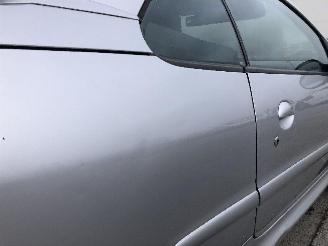 Peugeot 206 CC 1.6 QUIKSILVER picture 9