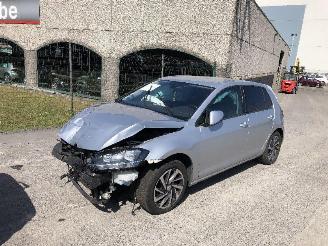 Volkswagen Golf 1.0TSI  SOUND picture 4