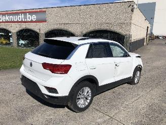 skadebil auto Volkswagen T-Roc 1.6 TDI 2019/4