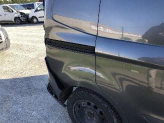 Ford Tourneo Courier 1.5 TDCI picture 17