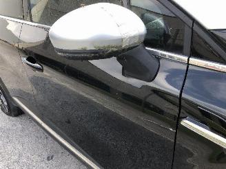 Renault Captur E-TECH HYBRID picture 10
