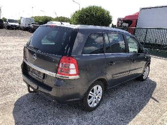 Schadeauto Opel Zafira 1.7 CDTI  7 PLACES 2013/1
