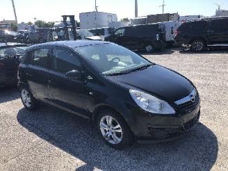 krockskadad bil auto Opel Corsa 1.2 2009/7