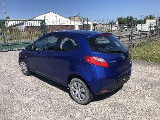 uszkodzony samochody osobowe Mazda 2 1.4 I 2009/6