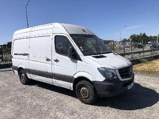 skadebil auto Mercedes Sprinter 214 cdi 2019/3