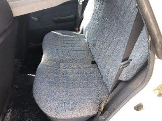 Subaru 1.6 L 16 picture 13
