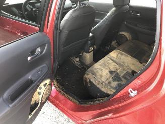 Honda Jazz 1.5   E-CVT picture 12