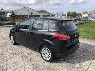 Ford B-Max 1.0 ECOBOOST titanium picture 3