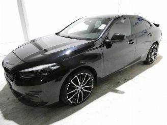 BMW 2-serie 218I picture 3