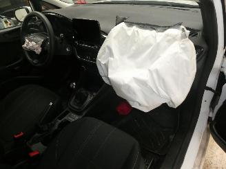 Ford Fiesta TREND picture 20