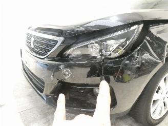 Peugeot 308 II STYLE picture 4