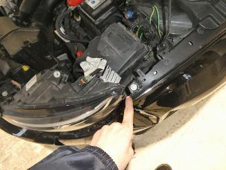 Peugeot 308 II STYLE picture 23