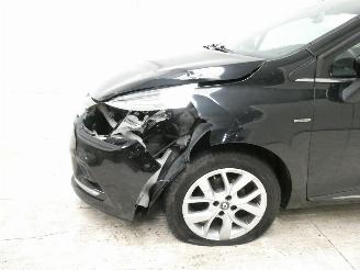 Renault Clio IV GRANDTOUR picture 5