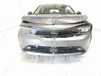 Opel Astra 1.2 EDITION picture 3