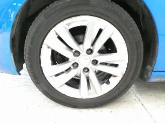 Peugeot 308 BERLINE picture 4