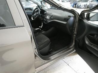 Kia Picanto  picture 19