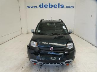 Unfallwagen Fiat Panda CITY CROSS 2022/10
