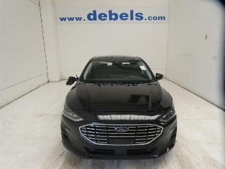 skadebil auto Ford Focus TITANIUM X 2022/10