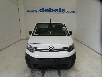Coche accidentado Citroën Berlingo 1.5 BLUE HDI 2021/8