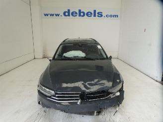 Vaurioauto  passenger cars Volkswagen Passat 2.0D BUSINESS 2021/4