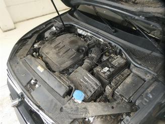 Volkswagen Passat 2.0D BUSINESS picture 33
