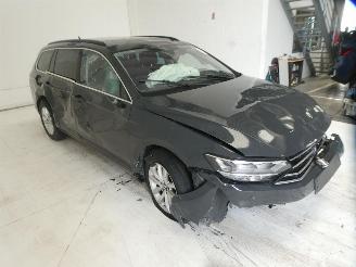 Volkswagen Passat 2.0D BUSINESS picture 18