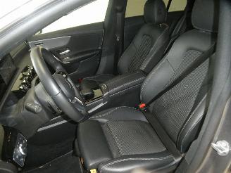 Mercedes 200-280 CLA  E picture 19