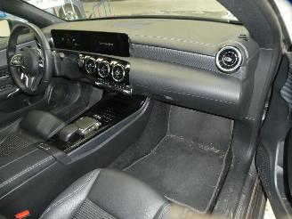 Mercedes 200-280 CLA  E picture 13