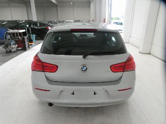BMW 1-serie 116I picture 8