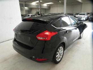 Ford Focus TITANIUM picture 7