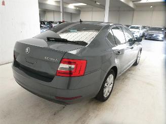 Skoda Octavia AMBITION picture 9