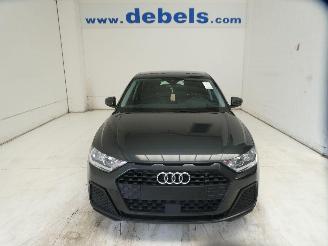 Coche accidentado Audi A1  2019/11