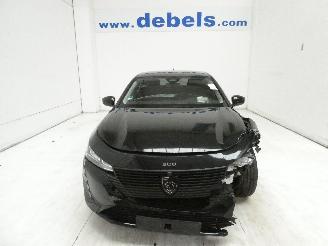 Vaurioauto  passenger cars Peugeot 308 1.5D   III ALLURE 2022/7