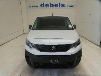 Unfallwagen Peugeot Partner 1.5D 2023/9