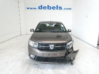 Schadeauto Dacia Sandero LAUREATE 2019/4