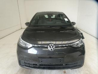 Volkswagen ID.3 PRO picture 2