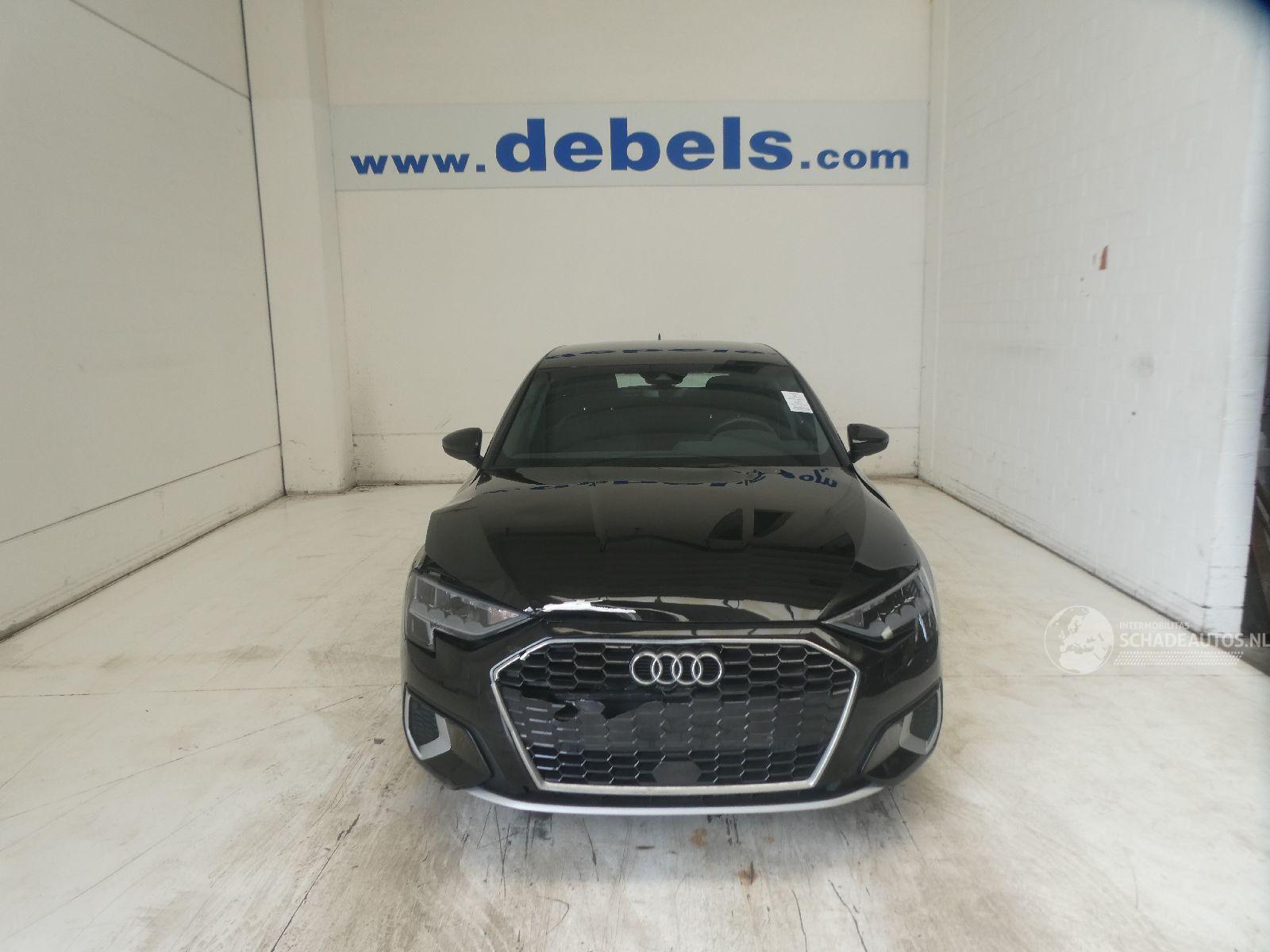 Audi A3 2.0D  ADVANCED