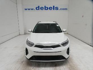 Damaged car Kia Stonic  2025/4