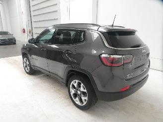 Jeep Compass 4X4 picture 4