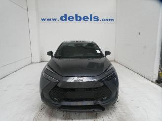 Damaged car Toyota C-HR  2024/11