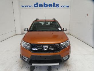Schadeauto Dacia Sandero EXPLORER 2018/1