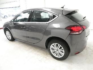 DS Automobiles DS 4 1.2  SO CHIC picture 4