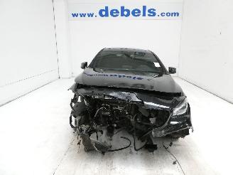 damaged passenger cars Mercedes Cla-klasse 2.2 D 2019/5