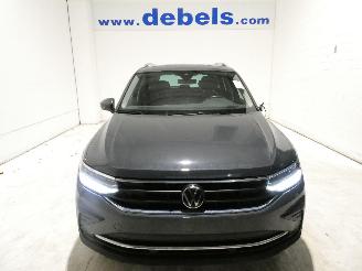 uszkodzony samochody osobowe Volkswagen Tiguan LIFE 2023/5