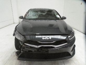 Kia Cee d PULSE 1.6 CRDI ISG picture 2