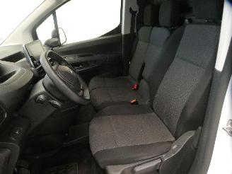 Peugeot Partner 1.5D picture 18