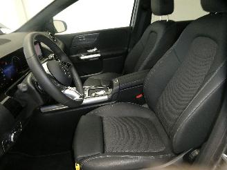 Mercedes B-klasse 180 D picture 21